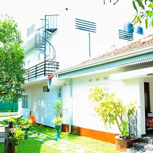 Mama Beach Guest house Negombo